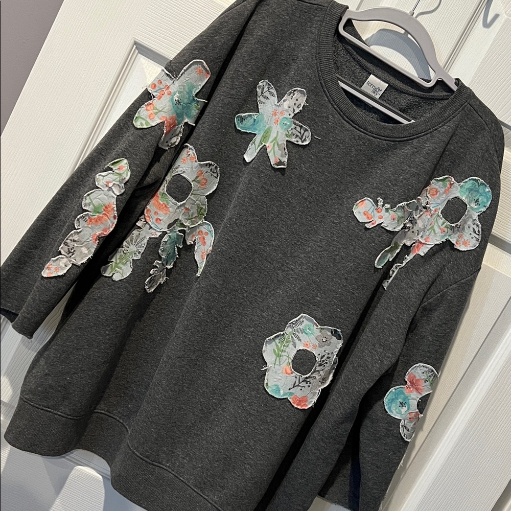 Terra & Sky Charcoal Knit Top handcrafted flowers design